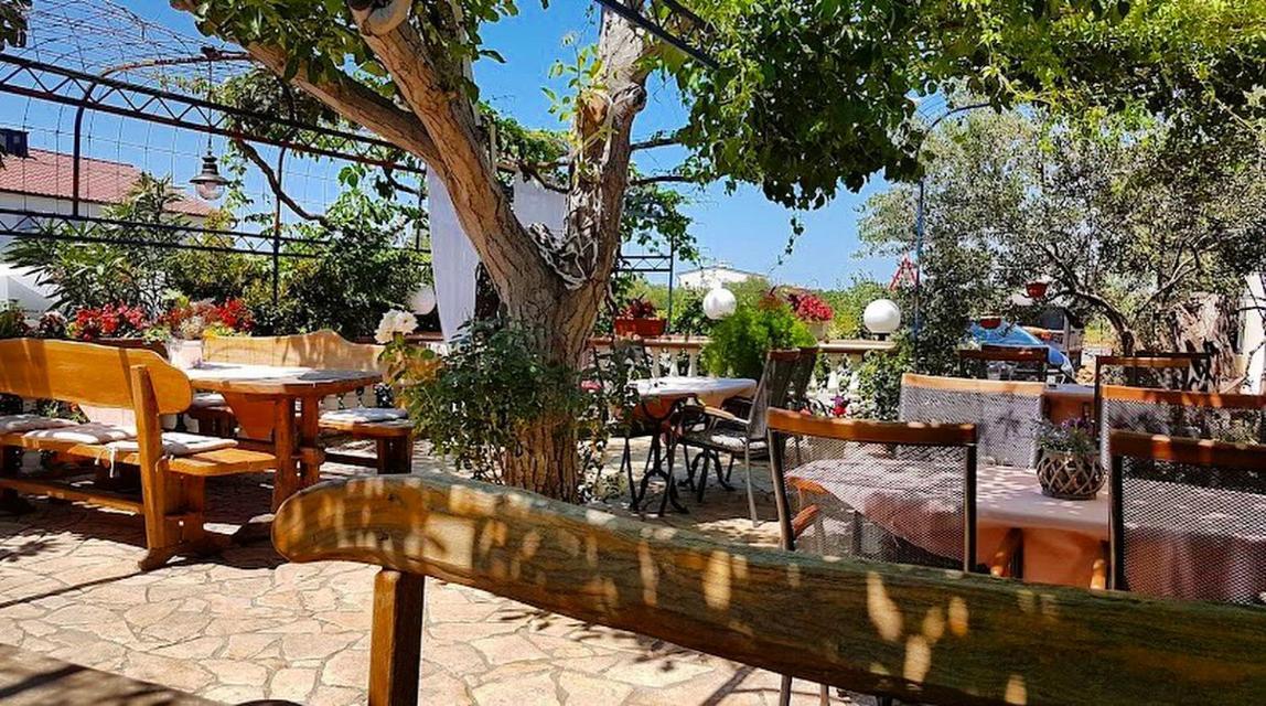 Vulinka Pension Hotel Drage Ngoại thất bức ảnh